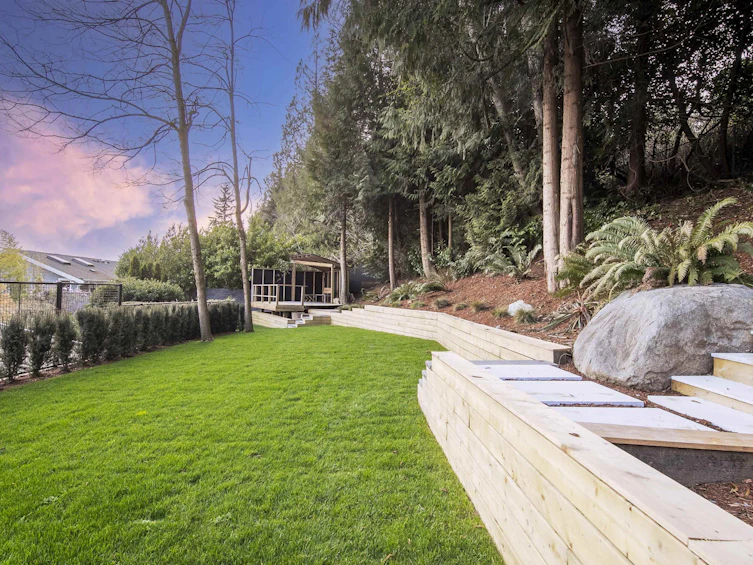 3305 Westmount Road, West Vancouver, BC, V7V 3G5 - 25
