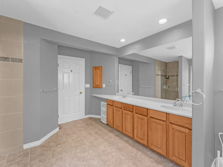 2930 145a Street, Surrey, BC, V4P 1P7 - 22