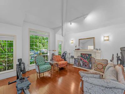 2930 145a Street - 4