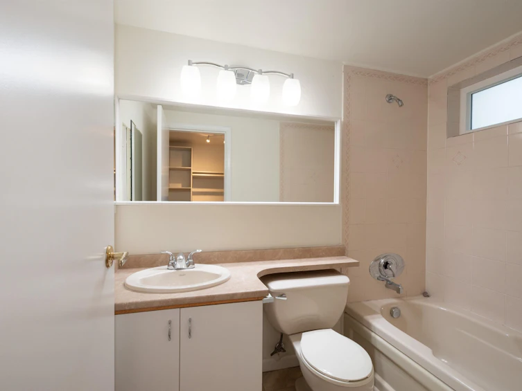 203-7600 Francis Road, Richmond, BC, V6Y 1A2 - 25