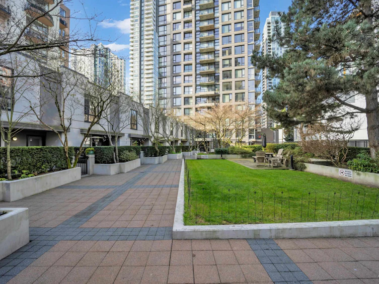 1707-1295 Richards Street, Vancouver, BC, V6B 1B7 - 32