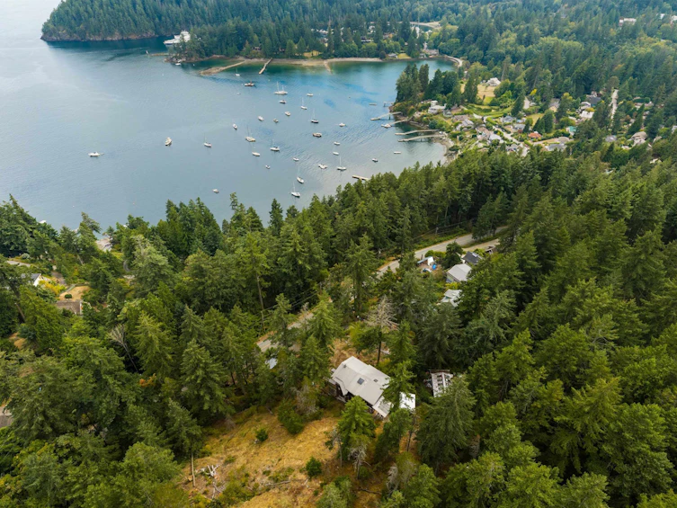 1178 Miller Road, Bowen Island, BC, V0N 1G1