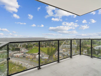 2302-10750 135a Street - 3