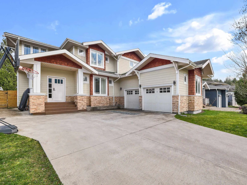 1012 Condor Place, Squamish BC V8B 0P4