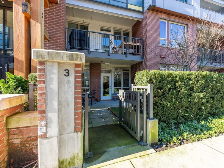 3-2651 Library Lane, North Vancouver, BC, V7J 0C1