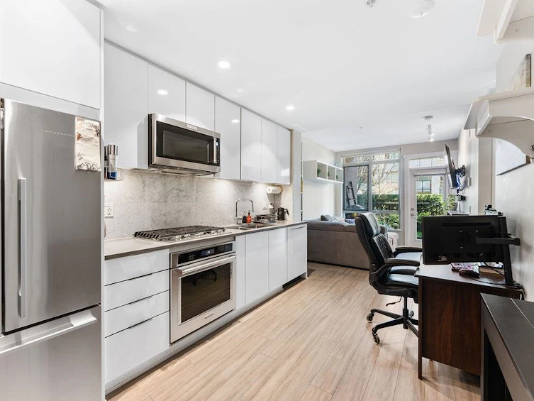 3-2651 Library Lane, North Vancouver, BC, V7J 0C1 - 9