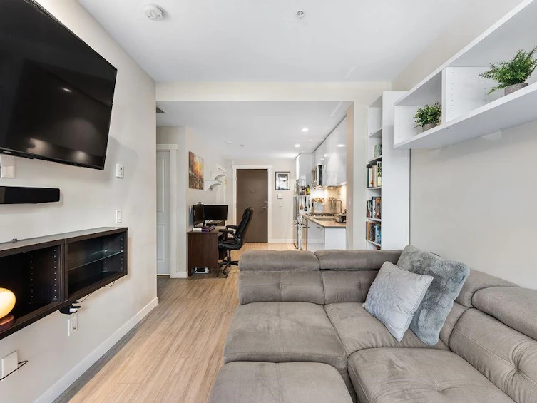 3-2651 Library Lane, North Vancouver, BC, V7J 0C1 - 2