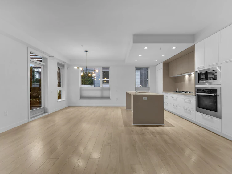 109-6677 Cambie Street, Vancouver, BC, V6P 0E6 - 7