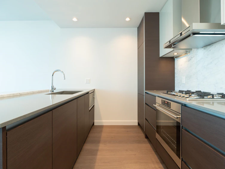 4010-4670 Assembly Way, Burnaby, BC, V5H 0H3 - 12