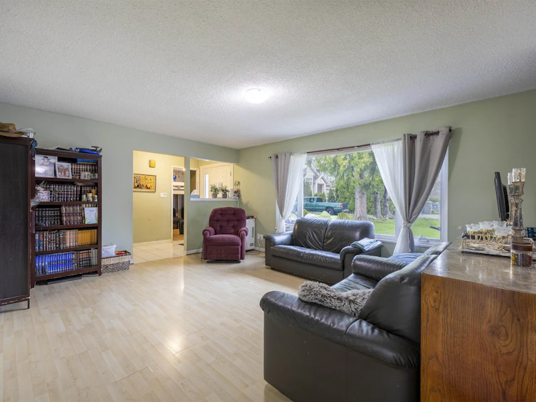 9291 Ryan Crescent, Richmond, BC, V7A 2H1 - 8