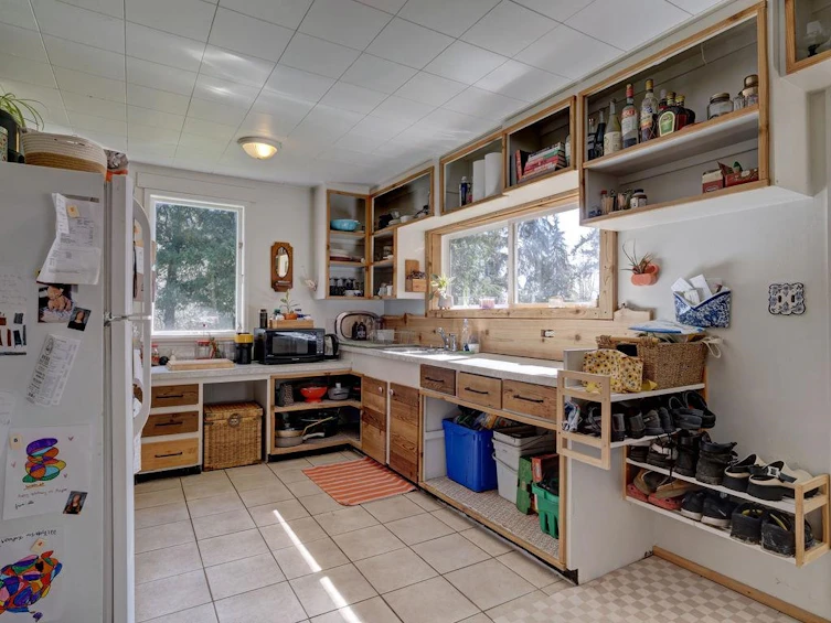 394 Pratt Road, Gibsons, BC, V0N 1V4 - 4