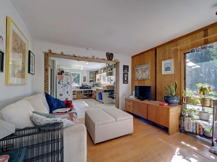 394 Pratt Road, Gibsons, BC, V0N 1V4 - 7