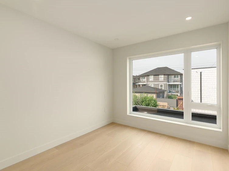5407 Wales Street, Vancouver, BC, V5R 3M9 - 13