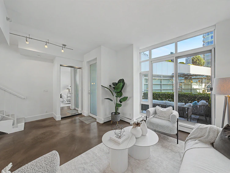 TH A-1199 Marinaside Crescent, Vancouver, BC, V6Z 2Y2 - 5