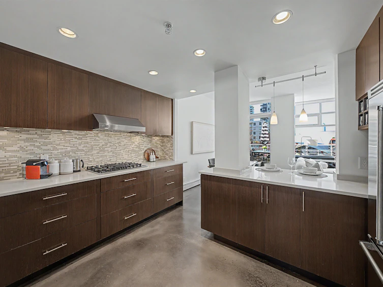 TH A-1199 Marinaside Crescent, Vancouver, BC, V6Z 2Y2 - 10