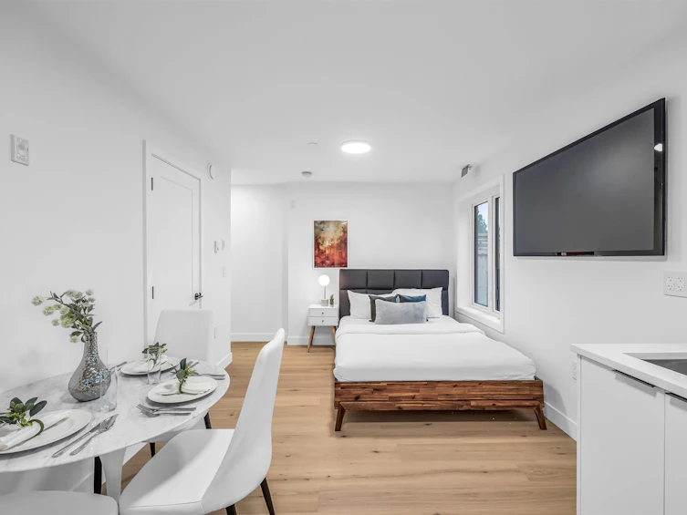 1016 W 52nd Avenue, Vancouver, BC, V6P 1H5 - 25