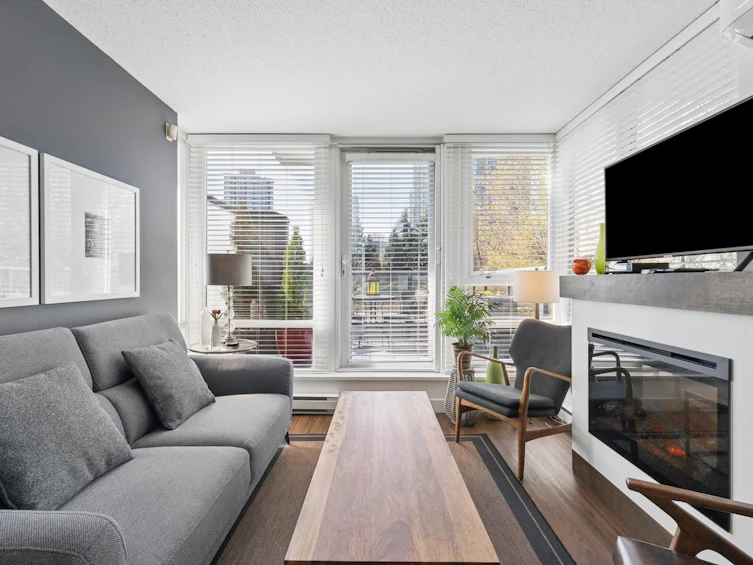 310-939 Expo Boulevard, Vancouver, BC, V6Z 3G7 - 9