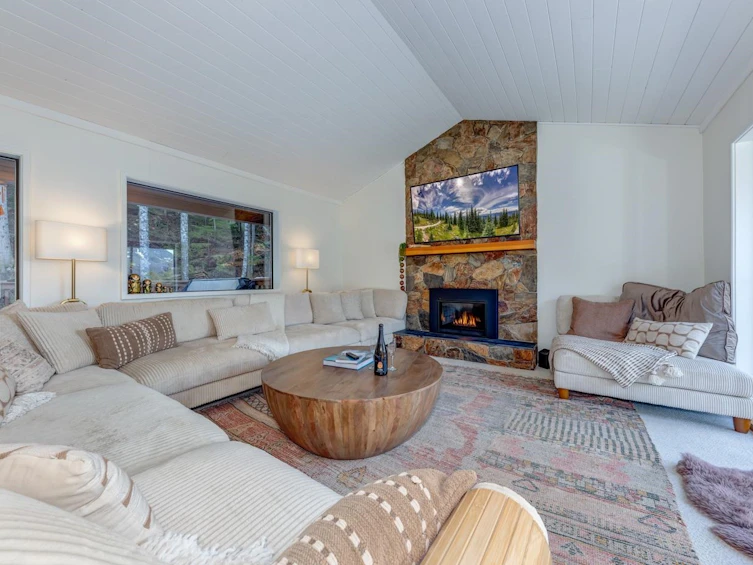 2290 Brandywine Way, Whistler, BC, V0N 1B2 - 7