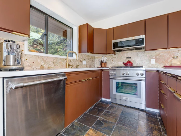 2290 Brandywine Way, Whistler, BC, V0N 1B2 - 5