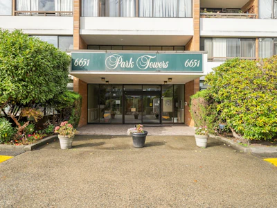 802-6651 Minoru Boulevard - 2