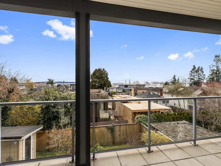 14738 Mcdonald Avenue, Surrey, BC, V4B 2C8 - 26