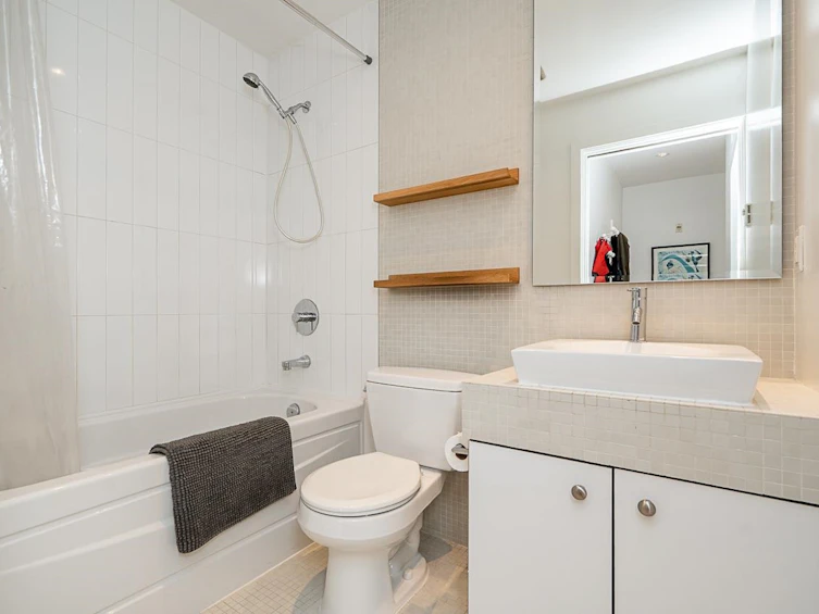 303-2828 Main Street, Vancouver, BC, V5T 3G2 - 23