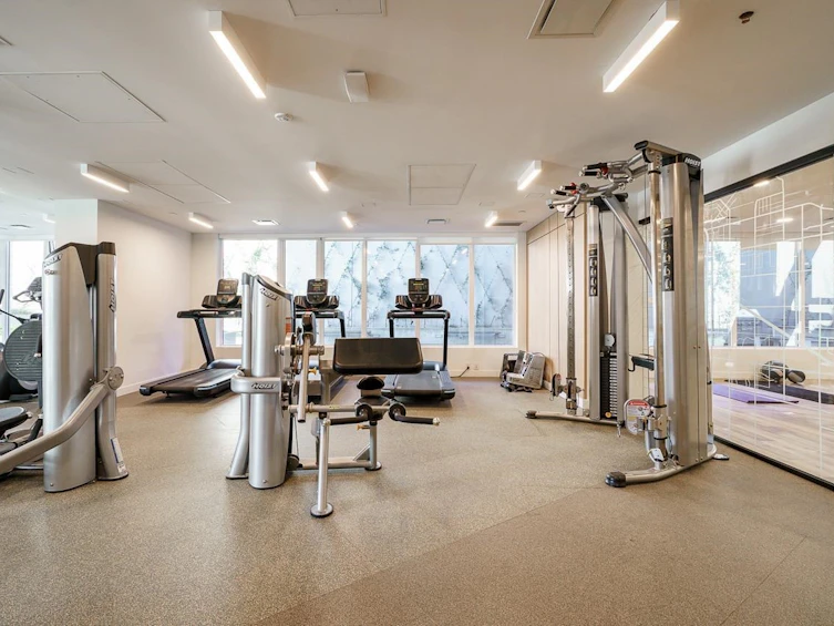511-13615 Fraser Highway, Surrey, BC, V3T 0P7 - 13