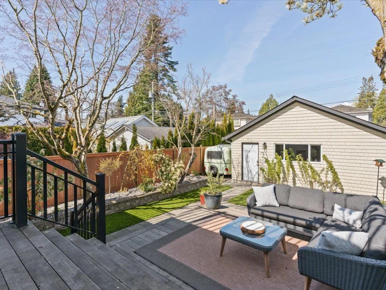 2755 W 42nd Avenue, Vancouver, BC, V6N 3G4 - 32
