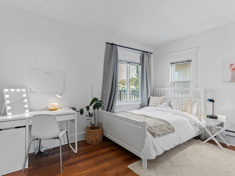 2755 W 42nd Avenue, Vancouver, BC, V6N 3G4 - 21