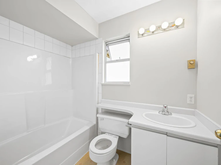 302-8600 Westminster Highway, Richmond, BC, V6X 1A8 - 18