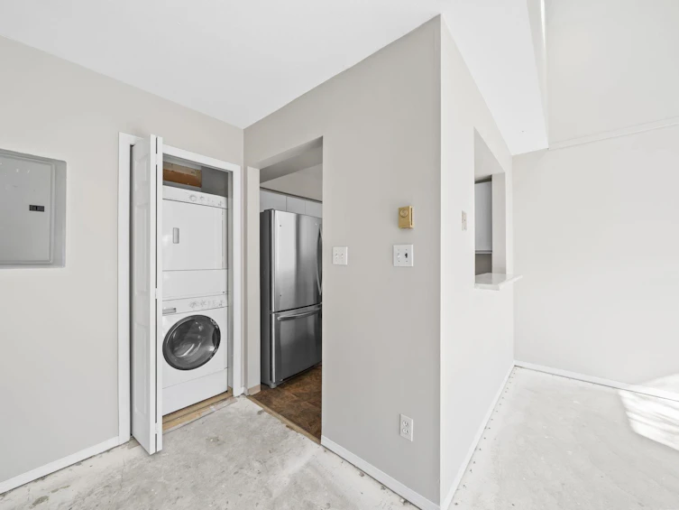 302-8600 Westminster Highway, Richmond, BC, V6X 1A8 - 9