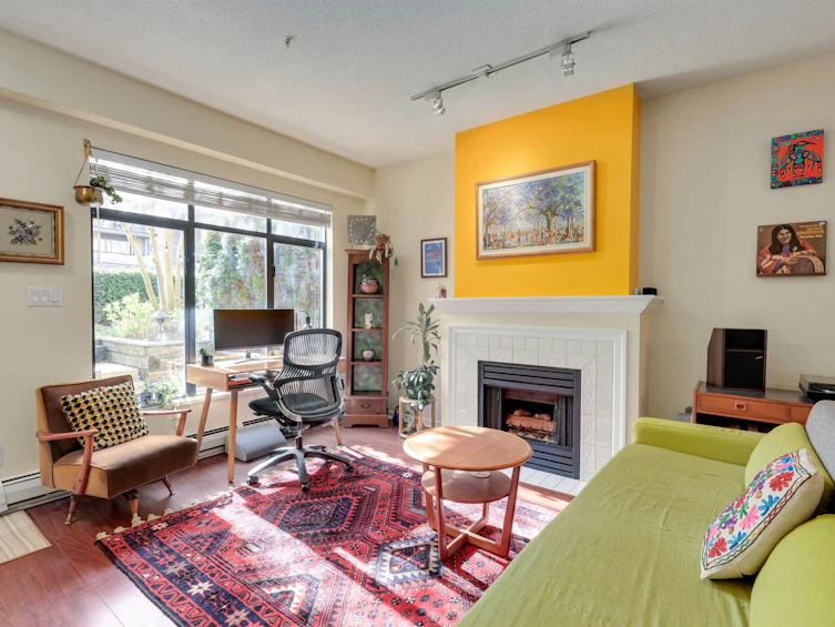 6-221 Ash Street, New Westminster, BC, V3M 3M5 - 3