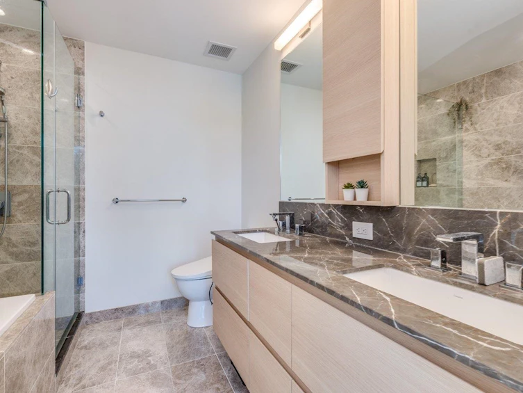 402-308 Morrissey Road, Port Moody, BC, V3H 0M2 - 17