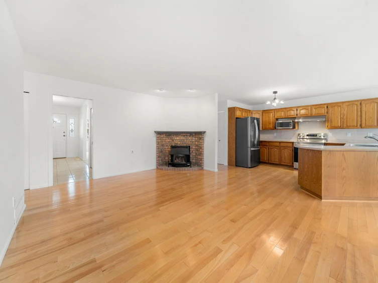 6303 187a Street, Surrey, BC, V3S 7N9 - 16