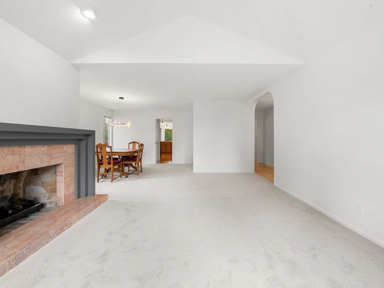 6303 187a Street, Surrey, BC, V3S 7N9 - 6