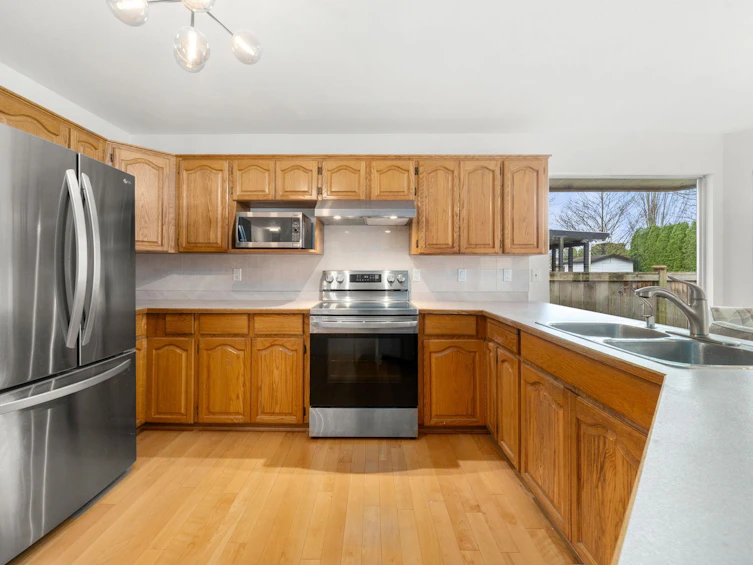 6303 187a Street, Surrey, BC, V3S 7N9 - 11