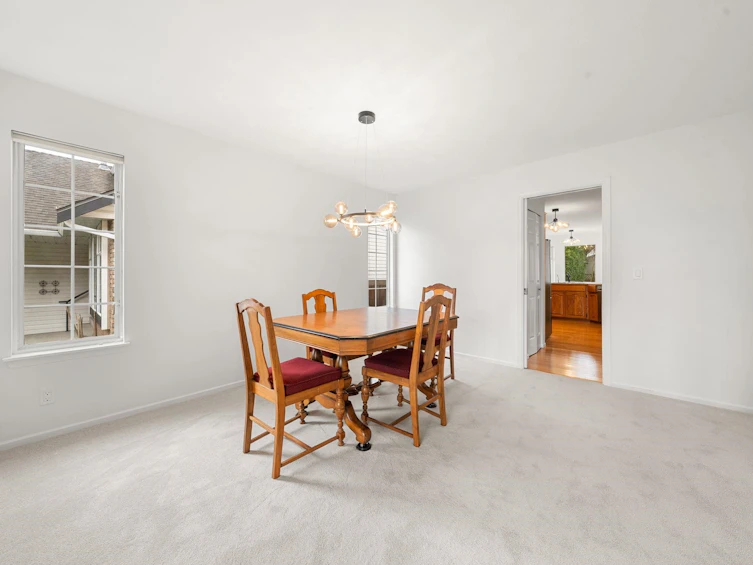 6303 187a Street, Surrey, BC, V3S 7N9 - 8