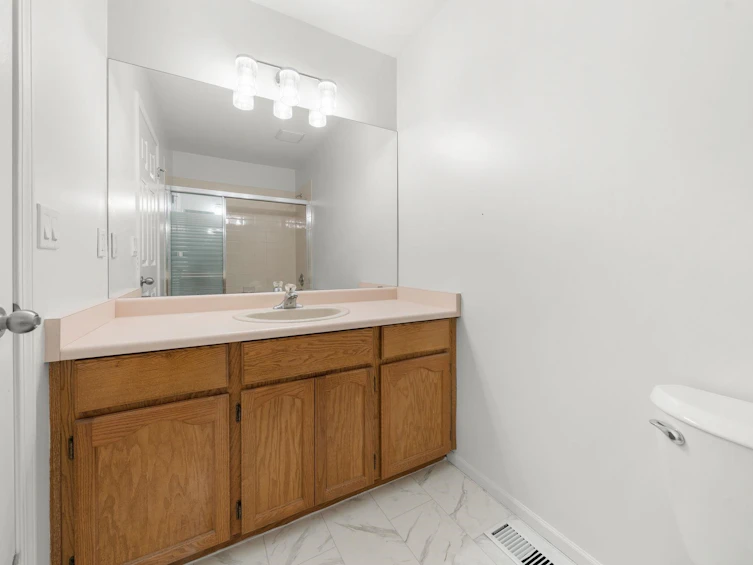 6303 187a Street, Surrey, BC, V3S 7N9 - 33