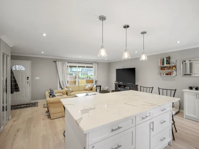 32315 14th Avenue - 4