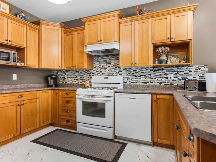 65882 Park Avenue, Hope, BC, V0X 1L1 - 11