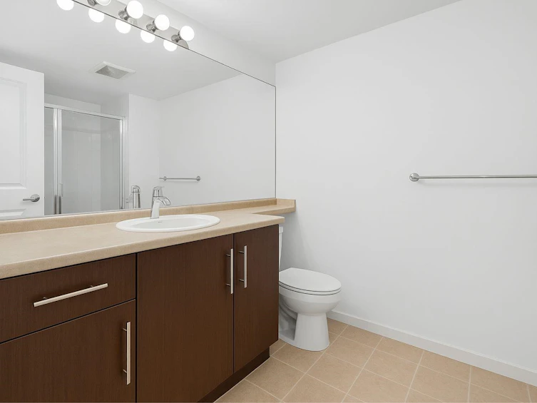 206-700 Klahanie Drive, Port Moody, BC, V3H 5L3 - 17