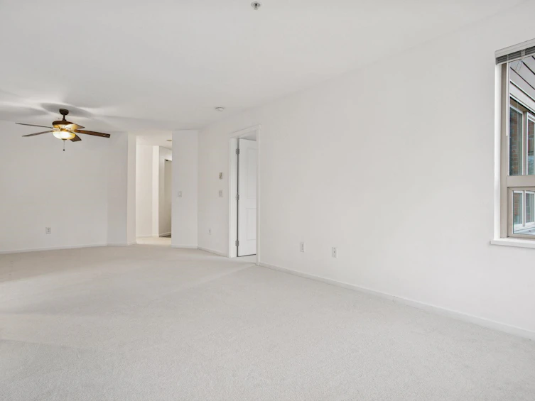 206-700 Klahanie Drive, Port Moody, BC, V3H 5L3 - 6