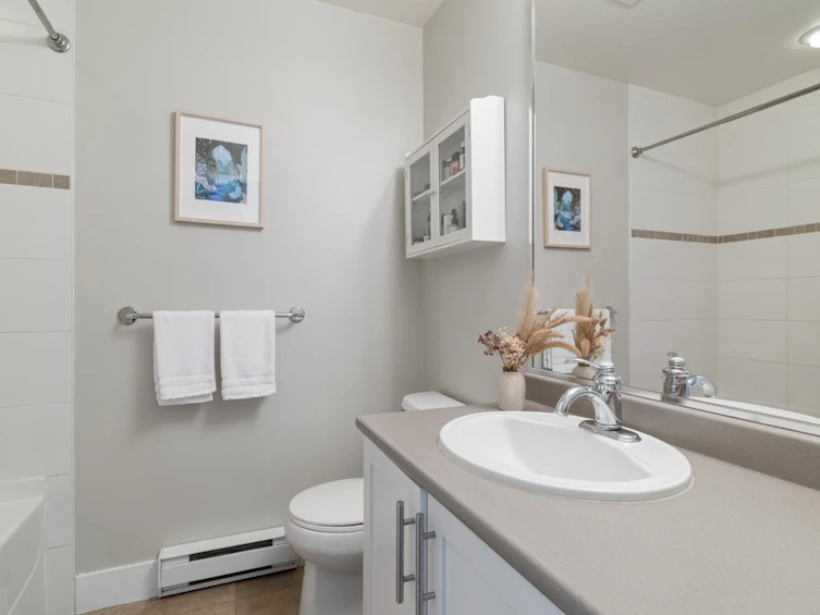 210-4458 Albert Street, Burnaby, BC, V5C 2G2 - 21