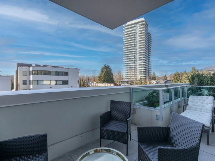 201-1675 Lions Gate Lane, North Vancouver, BC, V7P 3B4 - 8