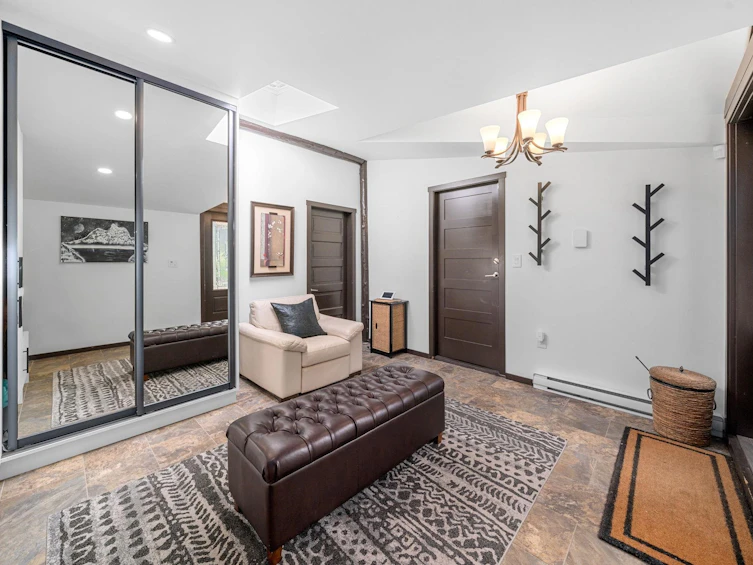 2540 Boswell Avenue, North Vancouver, BC, V7H 1L7 - 6
