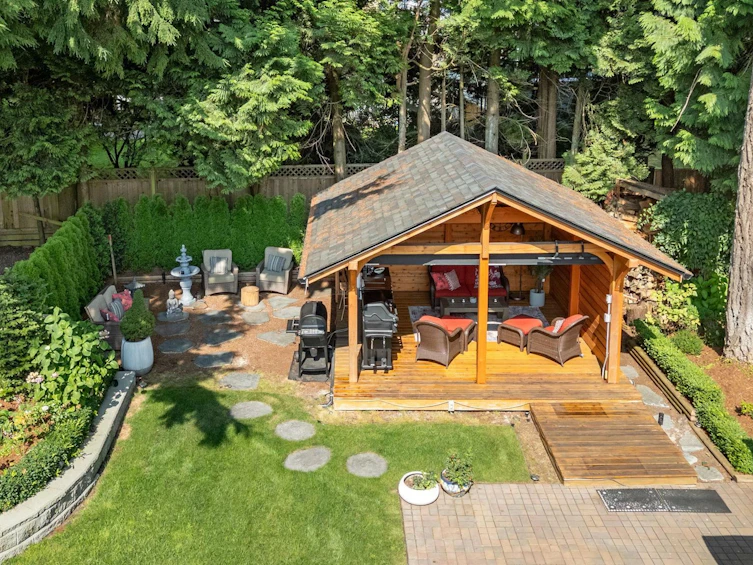 2540 Boswell Avenue, North Vancouver, BC, V7H 1L7 - 2