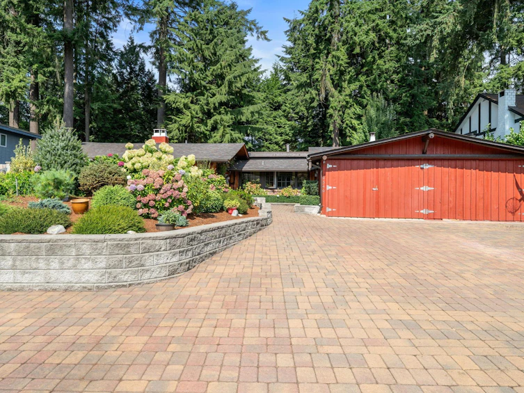 2540 Boswell Avenue, North Vancouver, BC, V7H 1L7 - 34