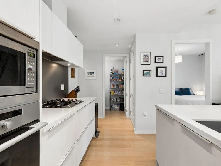 403-181 W 1st Avenue, Vancouver, BC, V5Y 0E3 - 7
