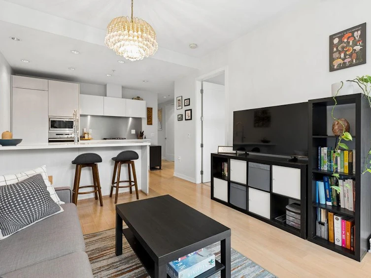 403-181 W 1st Avenue, Vancouver, BC, V5Y 0E3 - 2