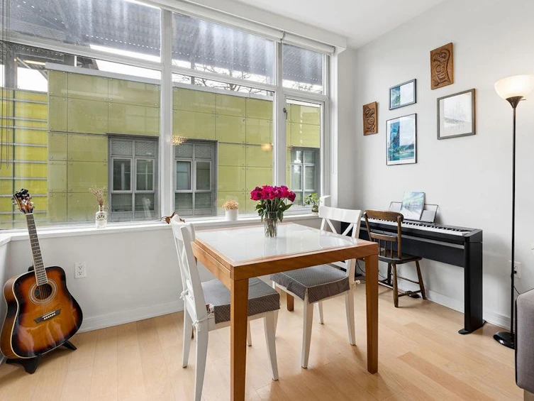 403-181 W 1st Avenue, Vancouver, BC, V5Y 0E3 - 11